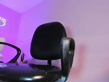 Stripchat Free Live Porn of shinee_lennox