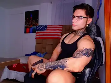 Stripchat Live Porn of DennisWalkerr