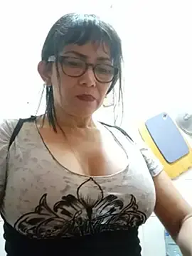 Stripchat Live Sex of kelly_squirting