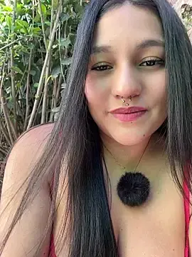 Stripchat Live Sex of Emily_Gomezz