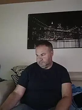 Stripchat Sex Cam of Pourleplasirs
