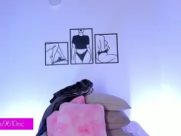 Stripchat Live Sex of ellie_mcdonald