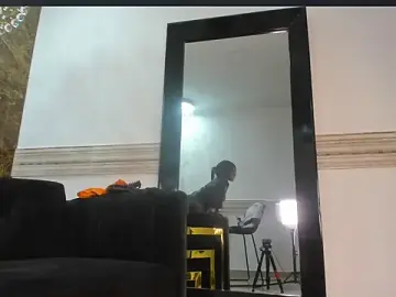Stripchat Live Sex of Melanie_St4r