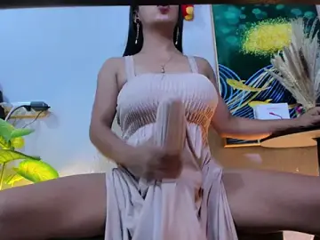 Stripchat Watch Live Sex Cams of LatinaCOCKSlayer_xx