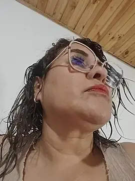 Stripchat Adult Webcam of AlexxiaaMat