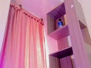 Stripchat Nude Webcam of Ethan_qop