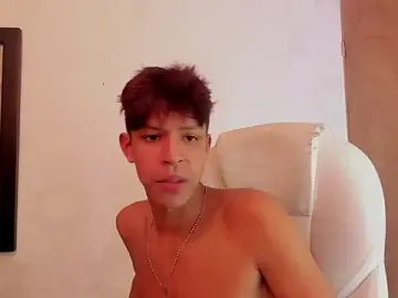 Stripchat Sex Chat of Ethan_qop
