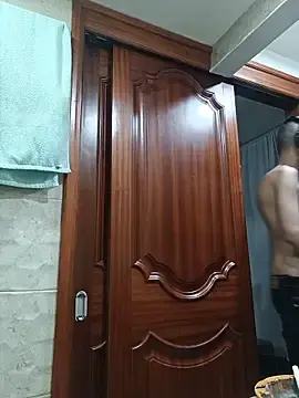 Stripchat Live Porn of Aron_Baylor
