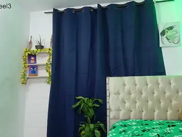 Stripchat Live Sex Cam of elias_steel1