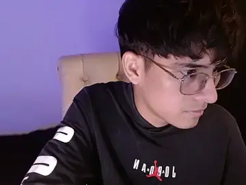 Stripchat Free Live Porn of noah_millerx