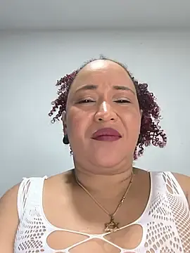 Stripchat Free Porn Cam of debboraWagner