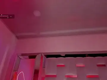 Stripchat Sex Cam of Sara_Foxx1