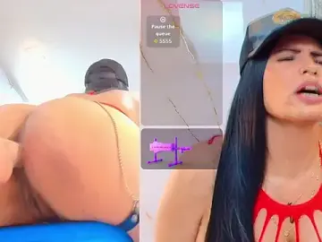 Stripchat Free Live Porn of Isis_car0lina