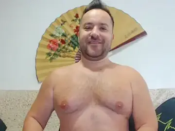 Stripchat Adult Webcam of Hairy9inch
