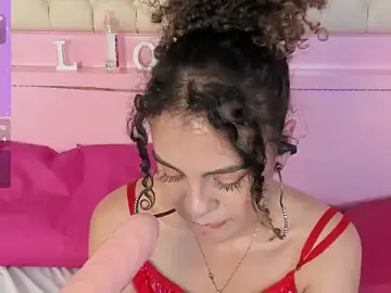 Stripchat Adult Webcams of MeganGlowX