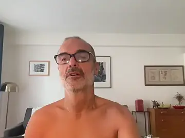 Stripchat Adult Webcam of Milkywaymen