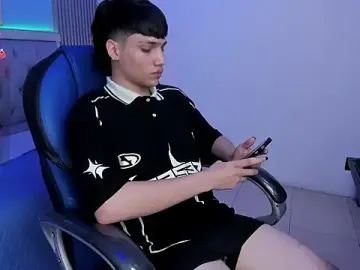Stripchat Sex Cam of SamBlack_