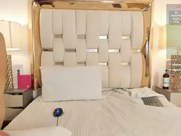 Stripchat Best live sex cam show of EloiseClairmont