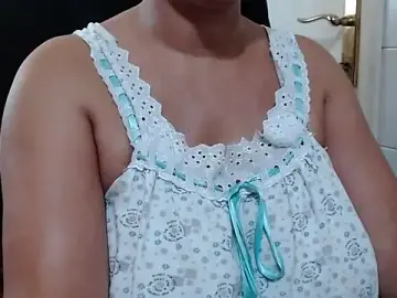Stripchat Free Live Porn of Foxlady2271