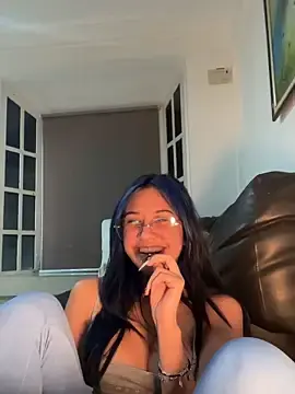 Stripchat Best Webcam of lynn9000