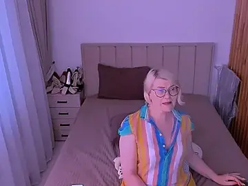 Stripchat Adult Webcam of sabrinamacmarren