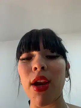 Stripchat Live Sex Cam of BrendaCrean