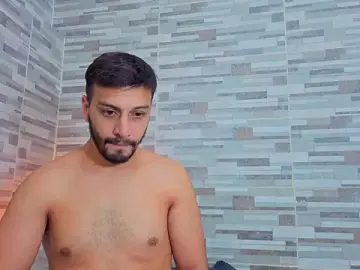 Stripchat Live Sex Cam of joelcallvil1