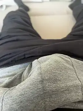 Stripchat Adult Webcam of nezzyo93