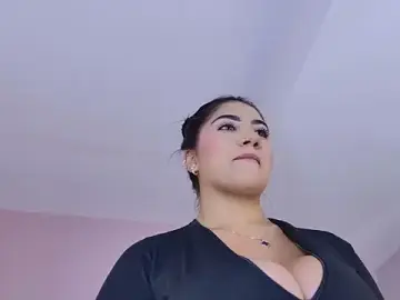 Stripchat Free Porn Cam of PaulinaDuarte