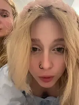 Stripchat Live Sex of SiaLater