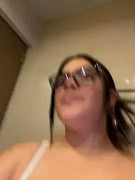 Stripchat Adult Video Chat of Valenhill@xh