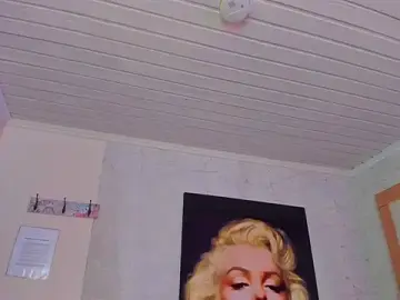 Stripchat Live Sex Cam of celestestars