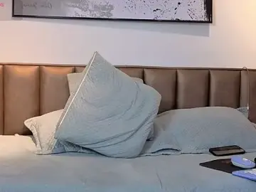 Stripchat Live Sex Cam of Ethan__Walker