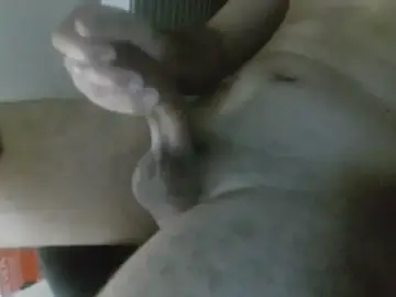 Stripchat Watch Live Sex Cams of koloLoo32