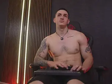 Stripchat Adult Webcam of JacksonOlsenn