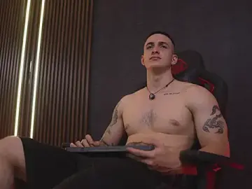 Stripchat Adult Webcam of JacksonOlsenn