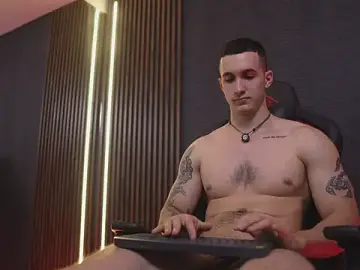 Stripchat Nude Webcam of JacksonOlsenn