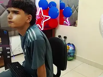 Stripchat Watch Live Sex Cams of Steve_Hotman