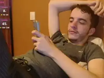 Stripchat Sex Cam of Tombgy07