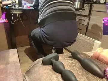 Stripchat Watch Live Sex Cams of misteryman1956