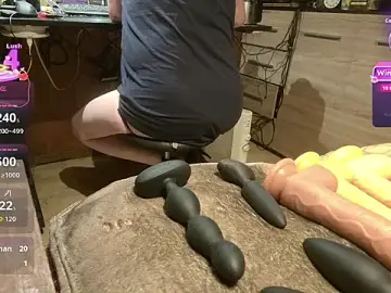 Stripchat Live Sex of misteryman1956