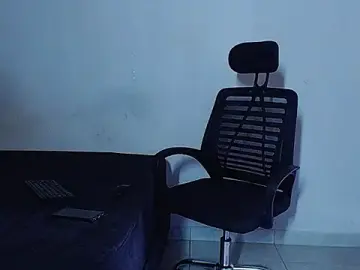 Stripchat Live Sex of mikecoper_23