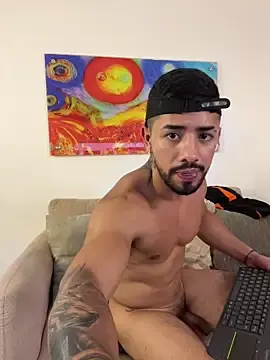 Stripchat Sex Chat of Ezzio_Scolaro