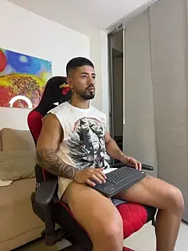 Stripchat Adult Webcams of Ezzio_Scolaro