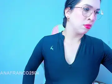 Stripchat Sex Cam of Ariana_f