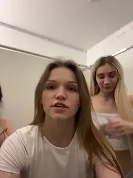Stripchat Nude Webcam of Pink_Kiss