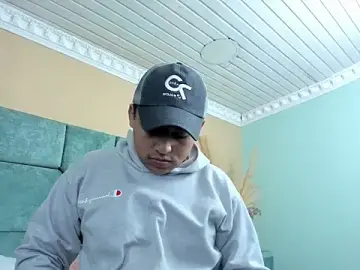 Stripchat Best live sex cam show of MarceeloMoretti