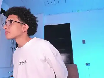 Stripchat Live Porn of Cj_davis_