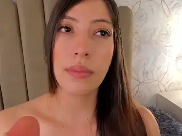 Stripchat Sex Cam of Zafiro22_