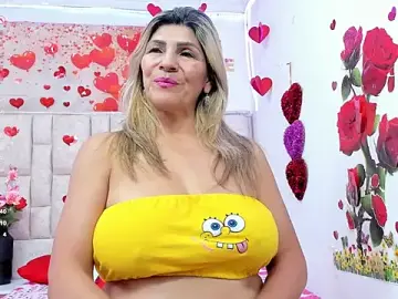 Stripchat Sex Cam of Celeste_Lincon